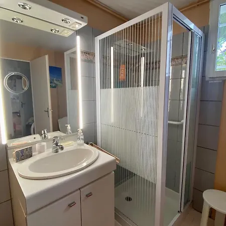 Very Bright House With Two Terraces Casa vacanze *